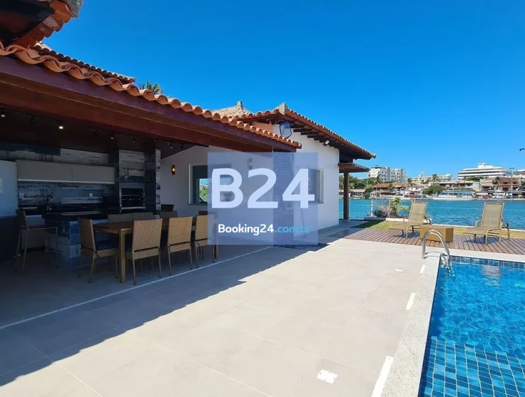Mansão espetacular com piscina em cabo frio