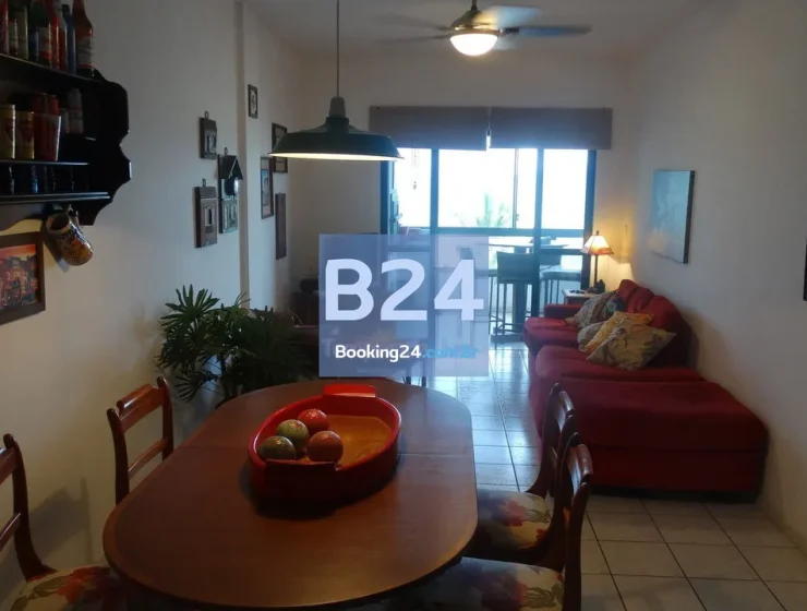 Ótimo tres dormitórios frente ao mar