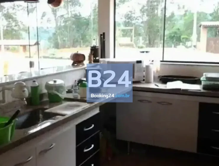 Chacara com piscina em condominio fechado