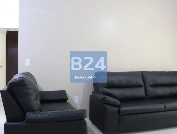 Apto no centrinho de canasvieiras