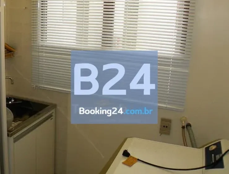 Dois dormit – prédio frente ao mar – apto. lateral