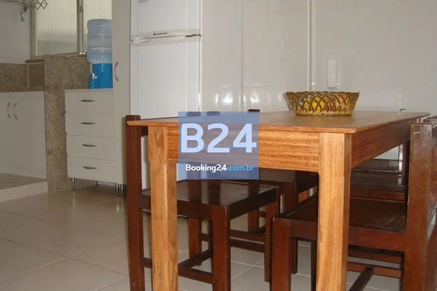 Apto praia do forte de 2 quartos com duas suite, total 3 banhos.