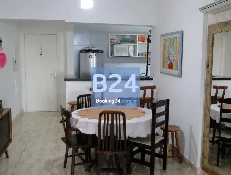 Praia das astúrias, excelente apto, pé na areia, acomoda até 8 pessoas