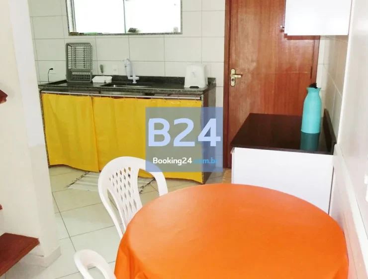 Casa duplex em cabo frio com wifi 500 m das praias do peró e conchas