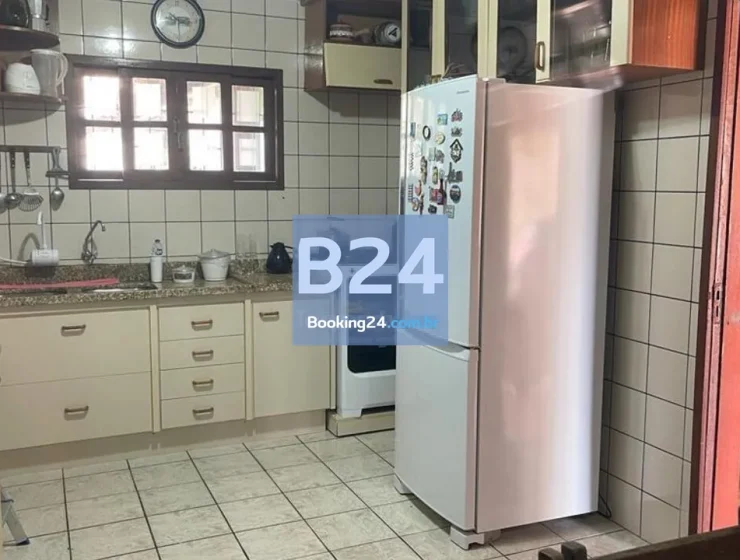 Casa 4 quartos c piscina santinho