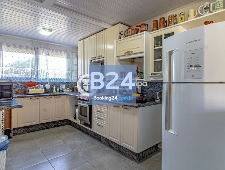 Casa 3 quartos a poucos passos da praia dos açores